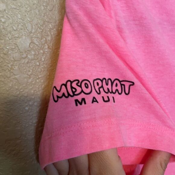 Miso Phat Maui sushi neon pink V neck shirt size M - Picture 4 of 4